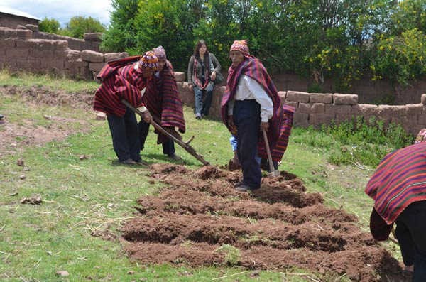 Salkantay trek Social Responsibility